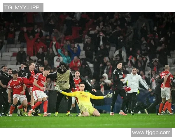 西甲激战：本菲卡力克多特蒙德全场沸腾赛后点评引发热议