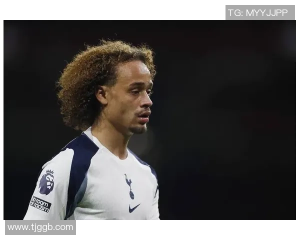 德甲激战利物浦大胜热刺红牌事件引发全场热议与争议